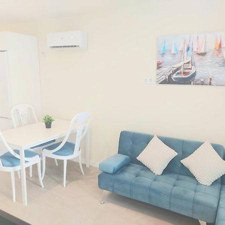 Estudio Luminoso En Puerto Marina ベナルマデナ エクステリア 写真